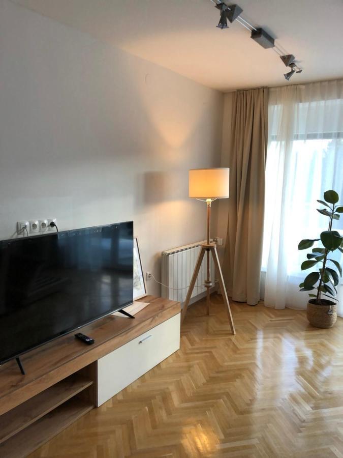 Maximo Apartments - Free Parking Maribor Bagian luar foto