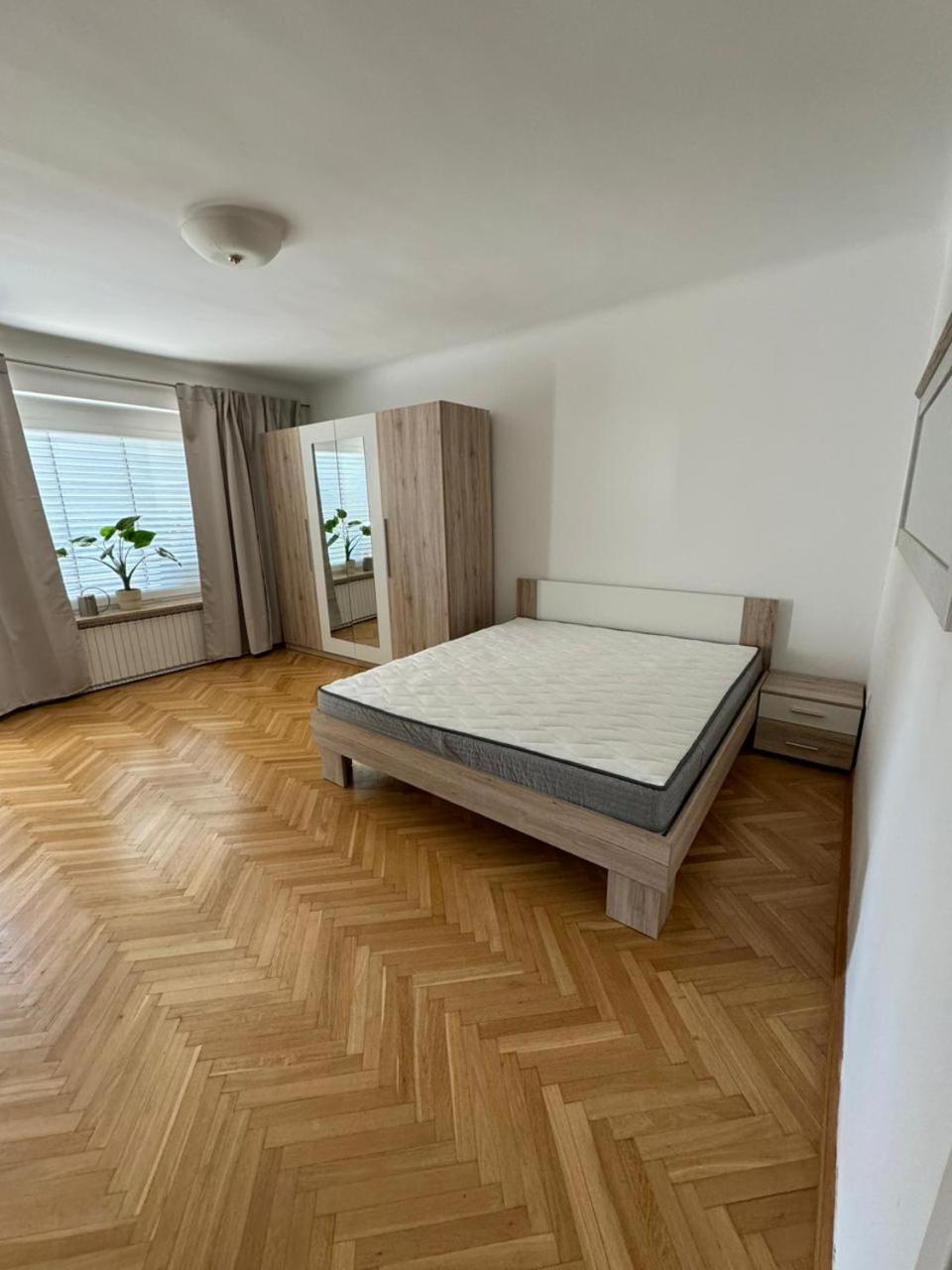 Maximo Apartments - Free Parking Maribor Bagian luar foto